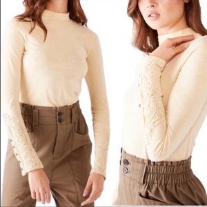 FREE PEOPLE
Hooked On You Turtleneck Top In Wheat